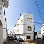Goya 1º Solo Familias Appartamento