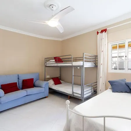 Goya 1º Solo Familias Apartamento Conil De La Frontera