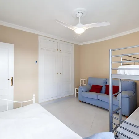 Goya 1º Solo Familias * Conil De La Frontera