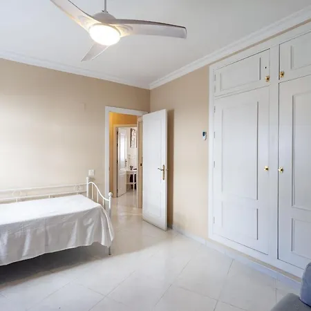 Goya 1º Solo Familias * Conil De La Frontera